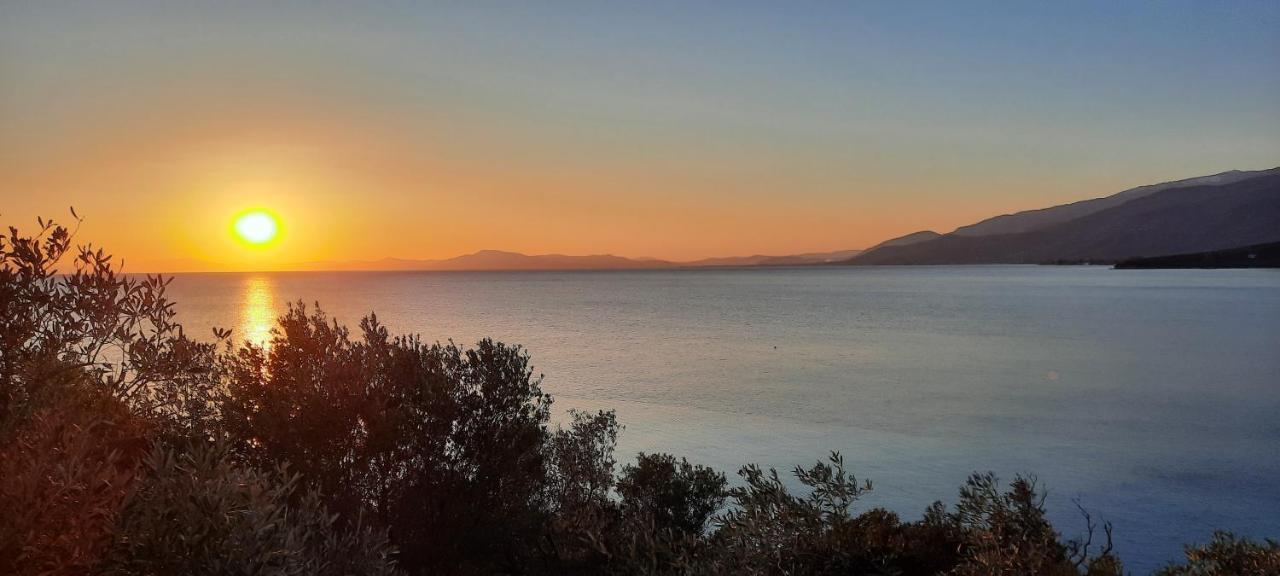 Villa Imelda Afissos Bagian luar foto